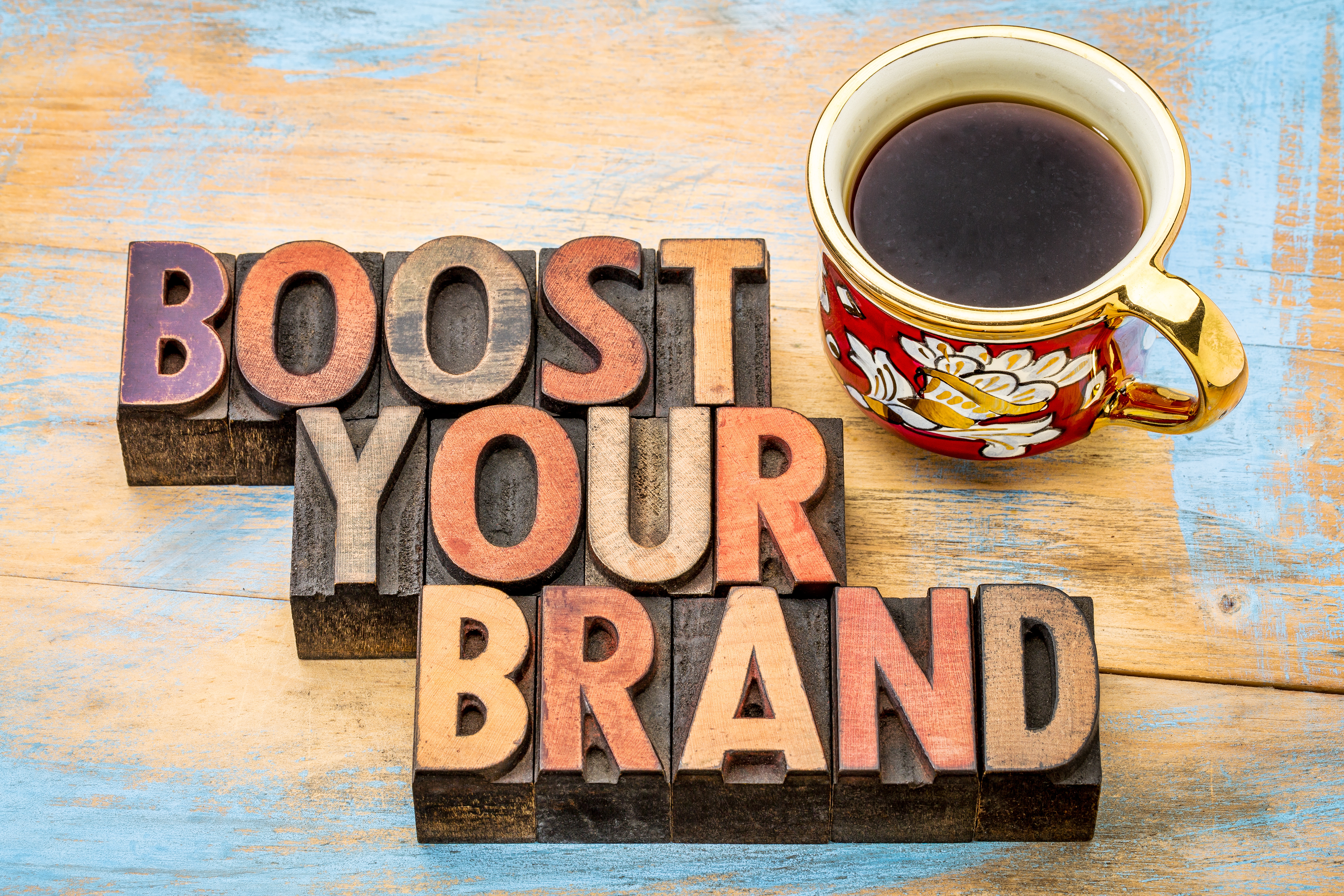 Strategies to Establish a Strong Online Branding to Attract Customers